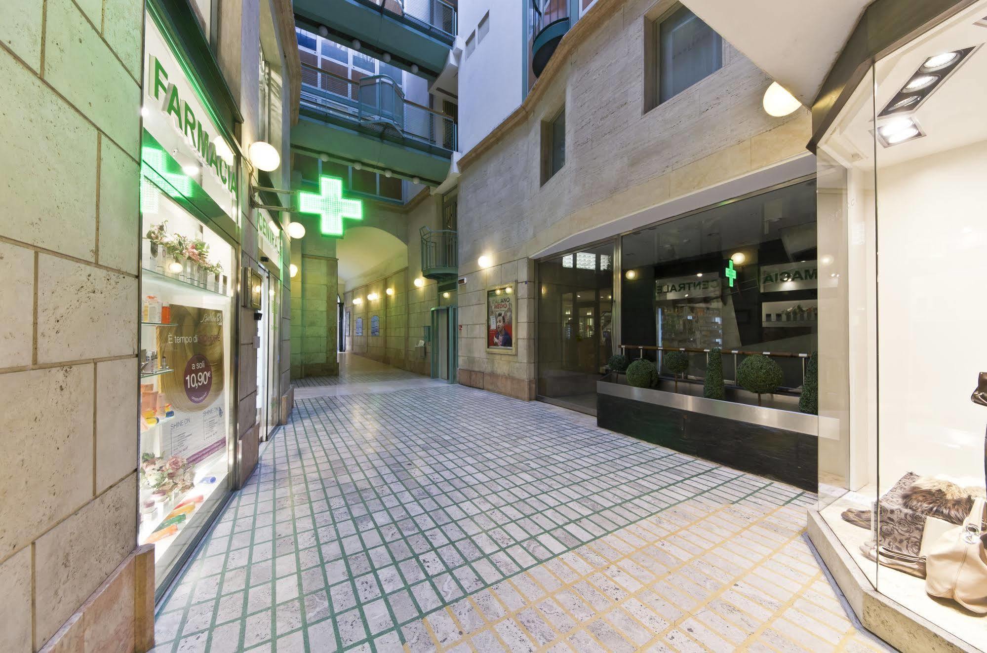 Gallery - Only Bed and breakfast 3*